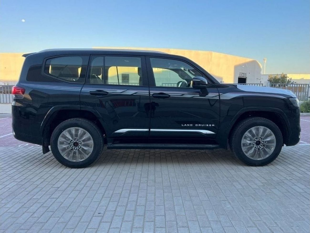 Toyota Land Cruiser GXR 3.5L MBS Autobiography 4 Seater VIP with Genuine MBS Seats