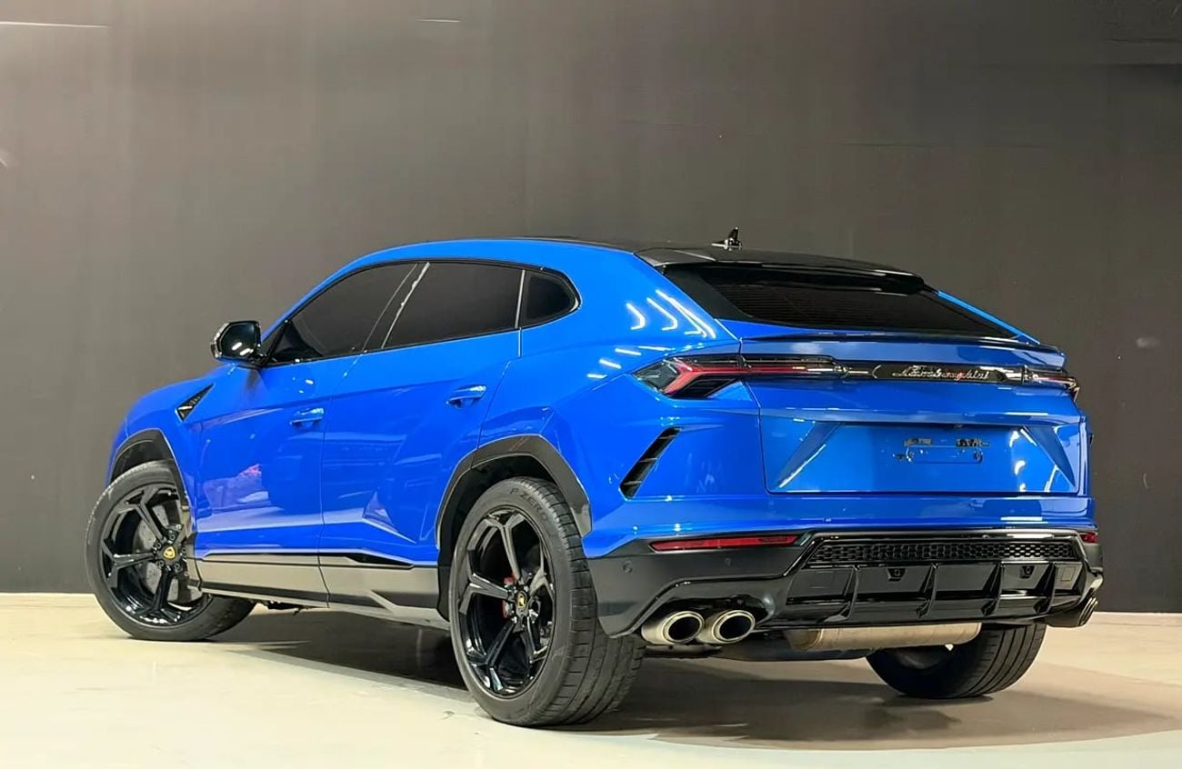 لامبورغيني اوروس Standard European Specs