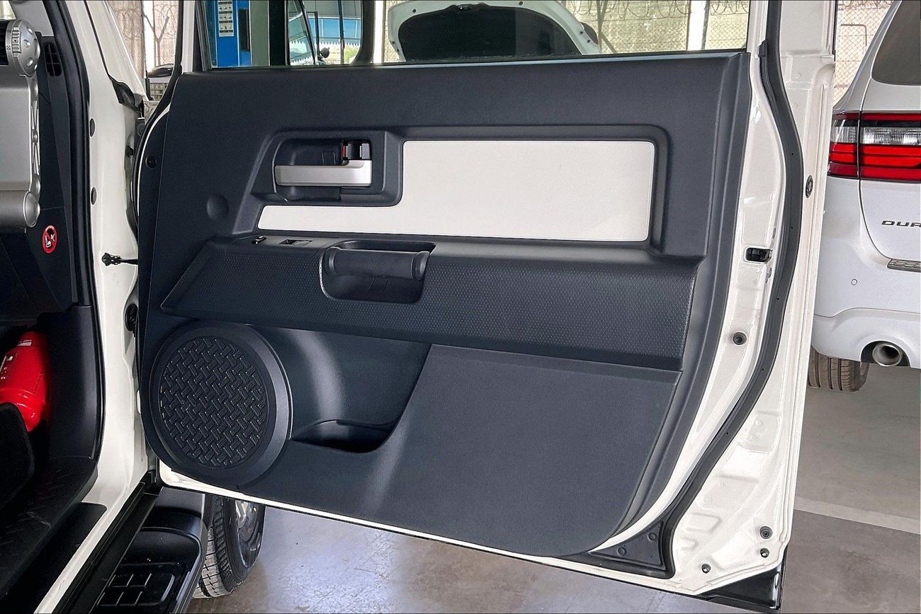 تويوتا إف جي كروزر GXR | شامل الضمان | 0 ﺪﻔﻋﺓ ﺃﻮﻟﻯ