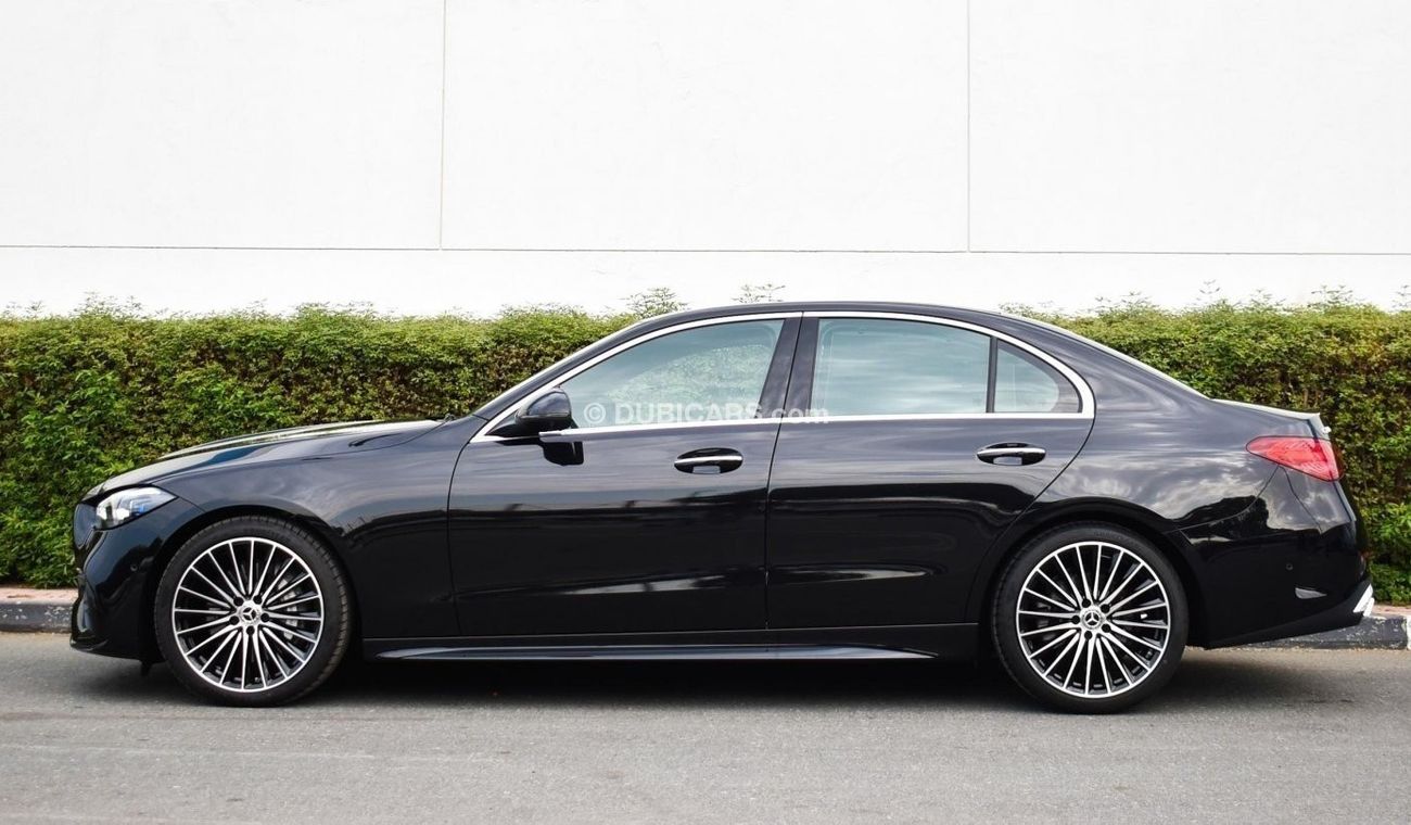 Mercedes-Benz C 200 AMG/2023/GCC/DEALER WARRANTY. Local Registration +5%