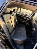 Toyota RAV4 XLE premium 2.5 L Full option