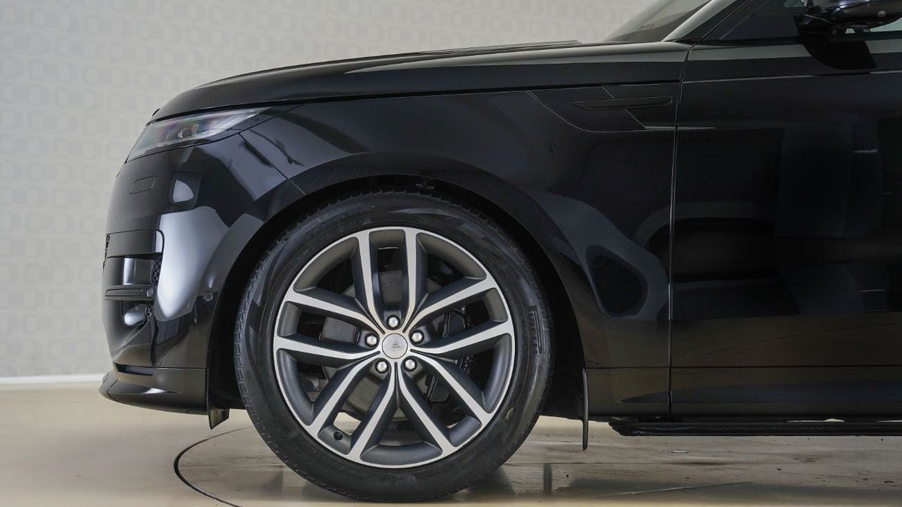 لاند روفر رينج روفر سبورت | AED 6,284 PM | Warranty 2028, Carbon Interior |  Ramadan Offer