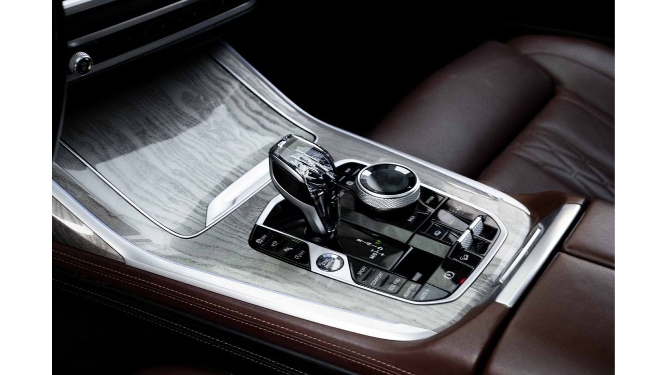 BMW X7 xDrive40i M-kit | 4,112 P.M  | 0% Downpayment | WARRANTY!