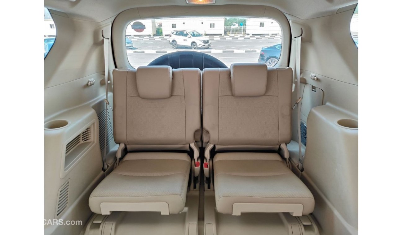 تويوتا برادو 2014 TOYOTA PRADO VXR V6  | 7 SEATS | FULLY LOADED || GCC ||