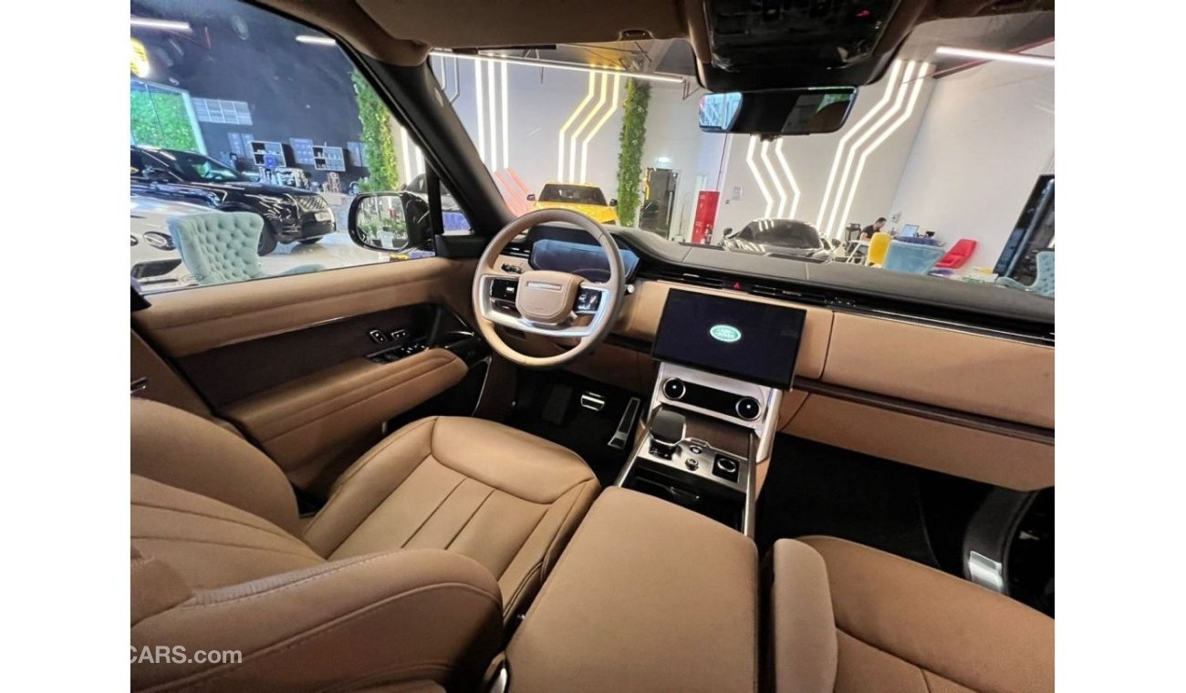 Land Rover Range Rover LAND ROVER VOGUE P530 HSE BLACK /TAN /GCC AL TAYER WARRANTY /23 RIMS