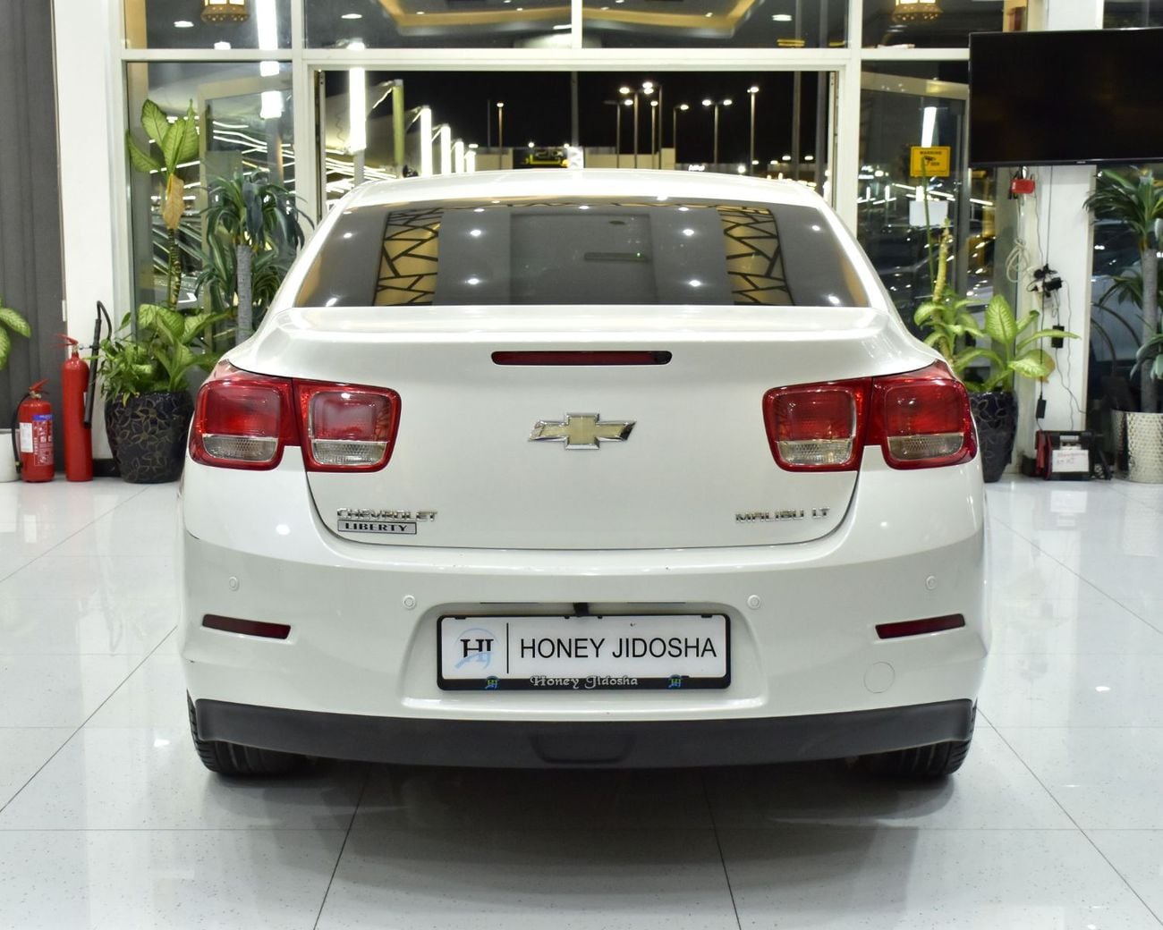 Chevrolet Malibu EXCELLENT DEAL for our Chevrolet Malibu LT ( 2016 Model ) in White Color GCC Specs