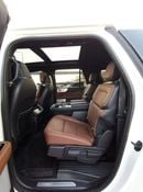 Lincoln Navigator Presidential 3.5L Lincoln Navigator (Presidential)  - 2023- White