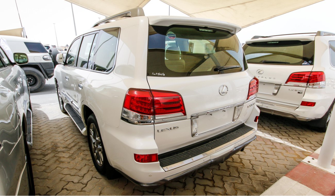 Lexus LX570