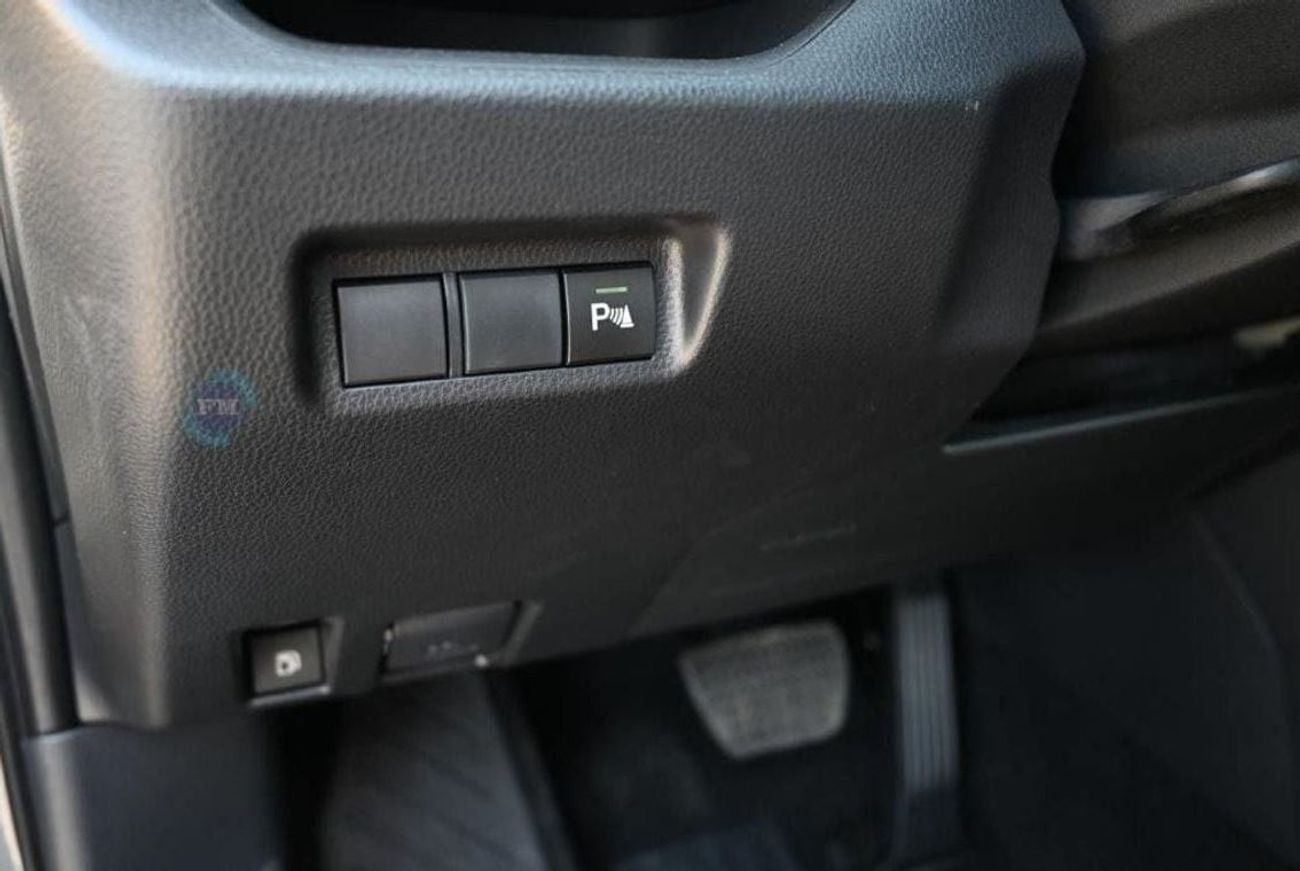 Toyota RAV4 LE Hybrid 2.5L AWD Automatic