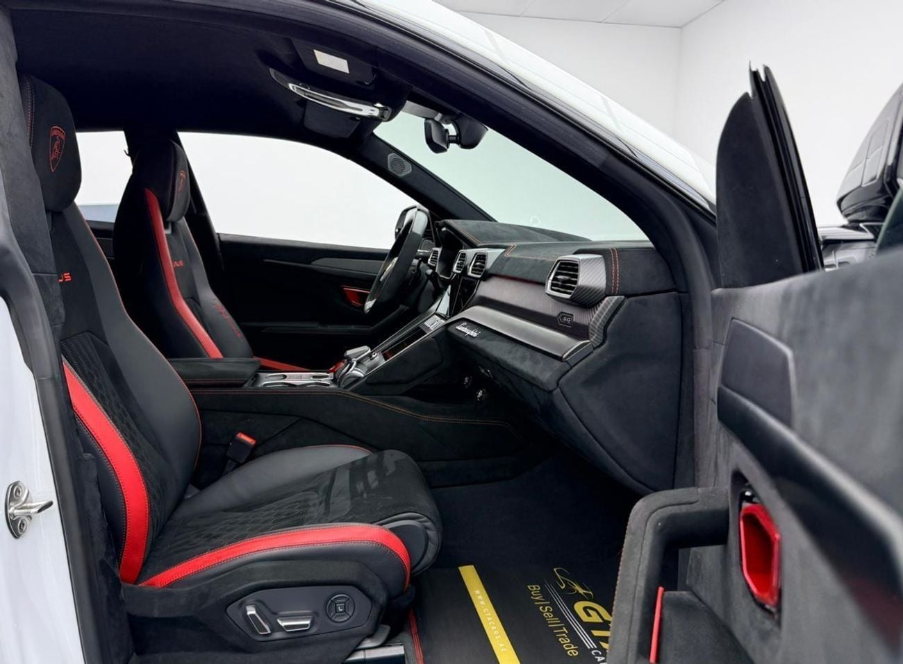لامبورغيني اوروس 2024 Lamborghini Urus Performante, Full Service History, 2028 German Warranty, Excellent Condition