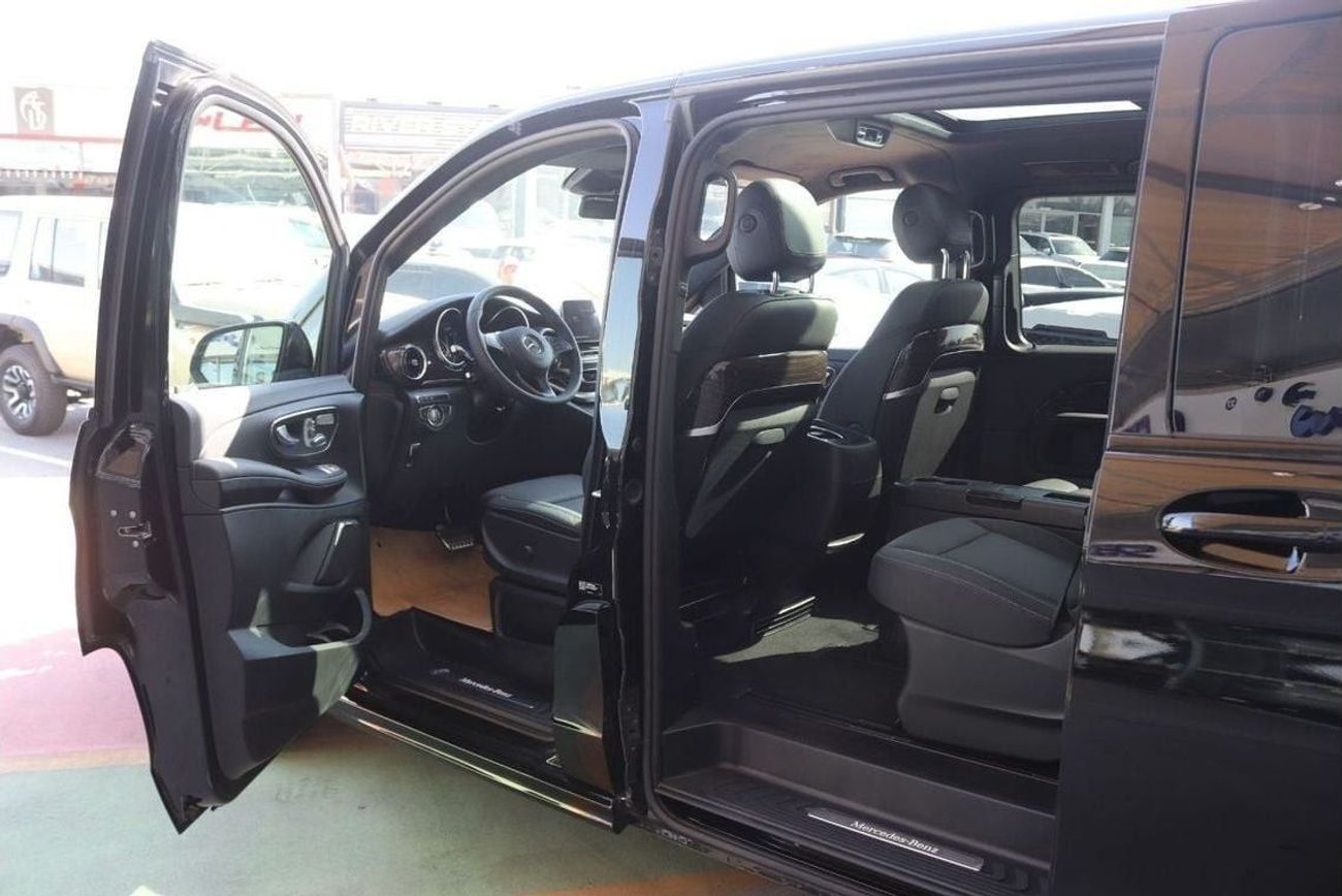 مرسيدس بنز V 300 Mercedes-Benz V300d Diesel 4Matic Exclusive, Long  2023