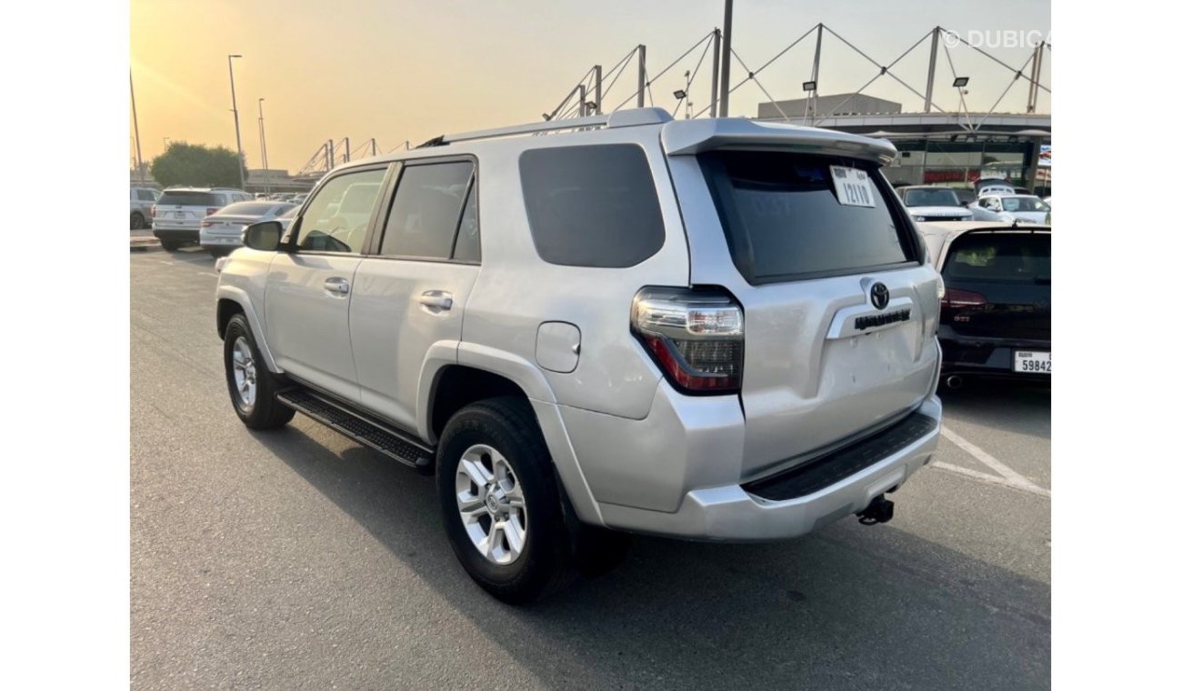 تويوتا 4Runner 2016 SR5 PREMIUM SUNROOF 4x4 7-SEATER