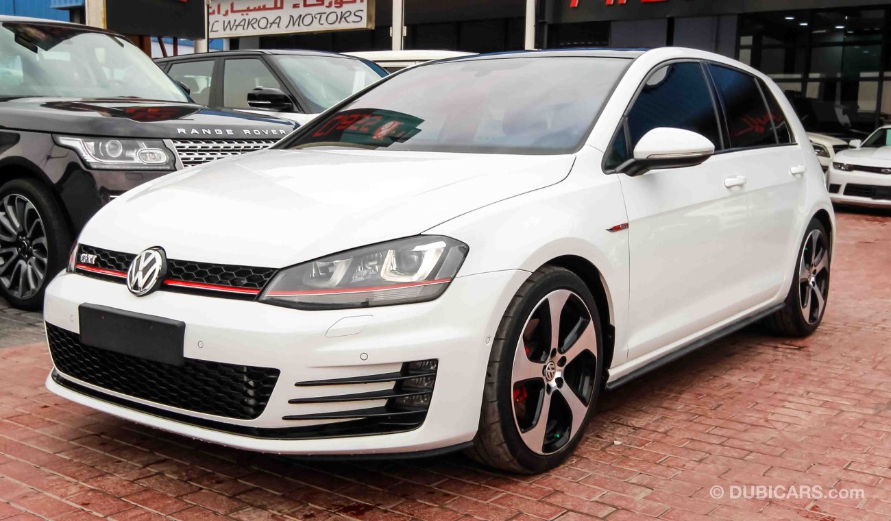 Volkswagen Golf GTI