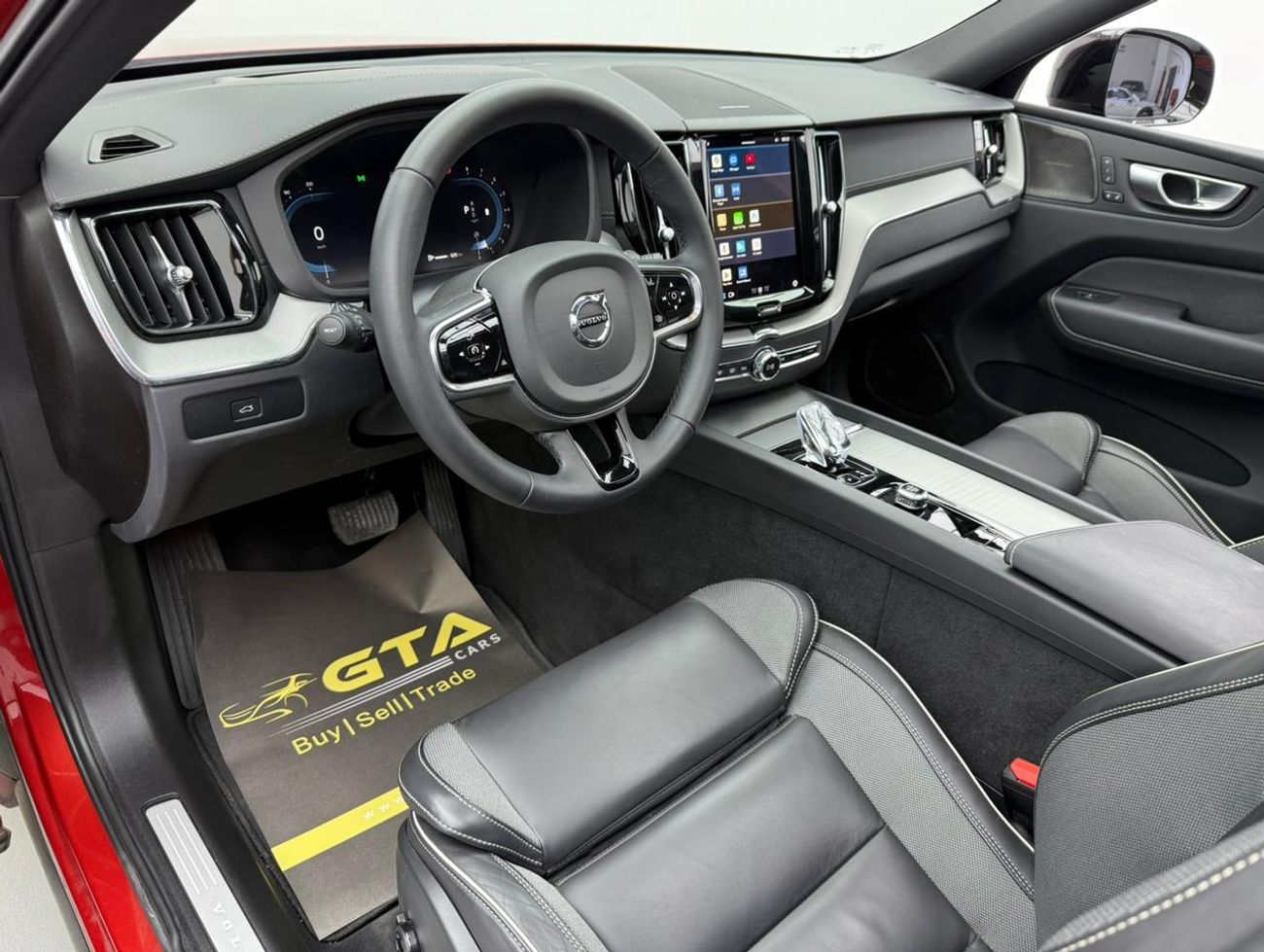 فولفو XC 60 2.0T B5 MHEV R Design (AWD) 2024 Volvo XC60 B5 AWD ,Agency Warranty ,Full Service History ,Excellent