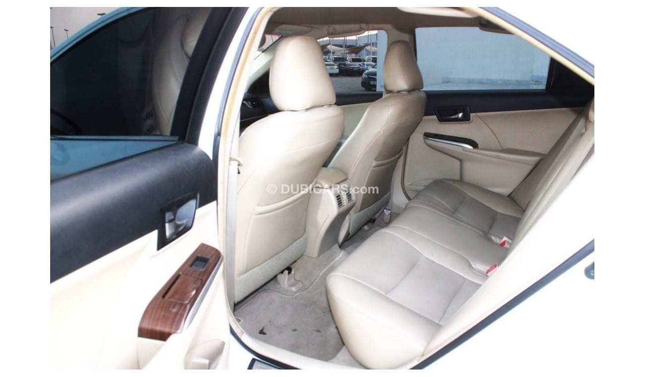 Toyota Camry SE Toyota Camry 2013 GCC, in excellent condition