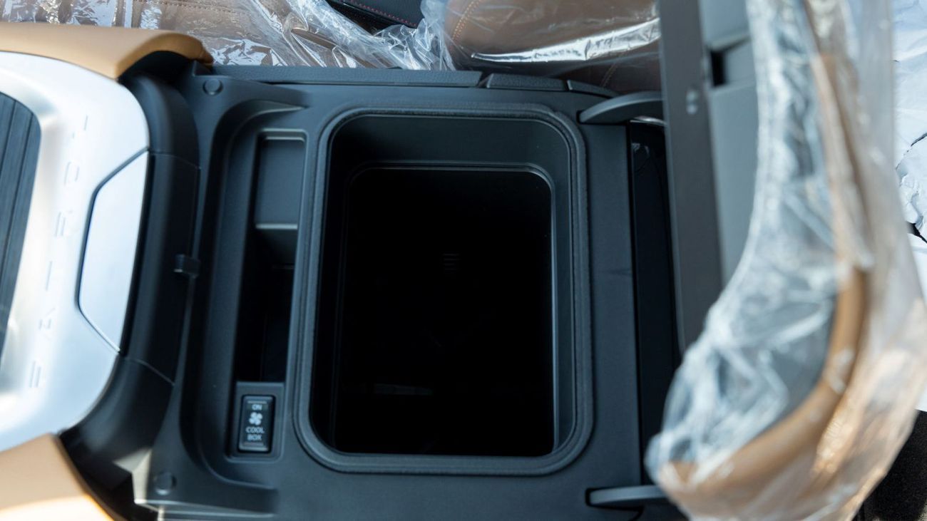 Nissan Patrol 2026 Nissan Patrol SE Platinum 3.8L AT Petrol (White-Tan) (Export Only)