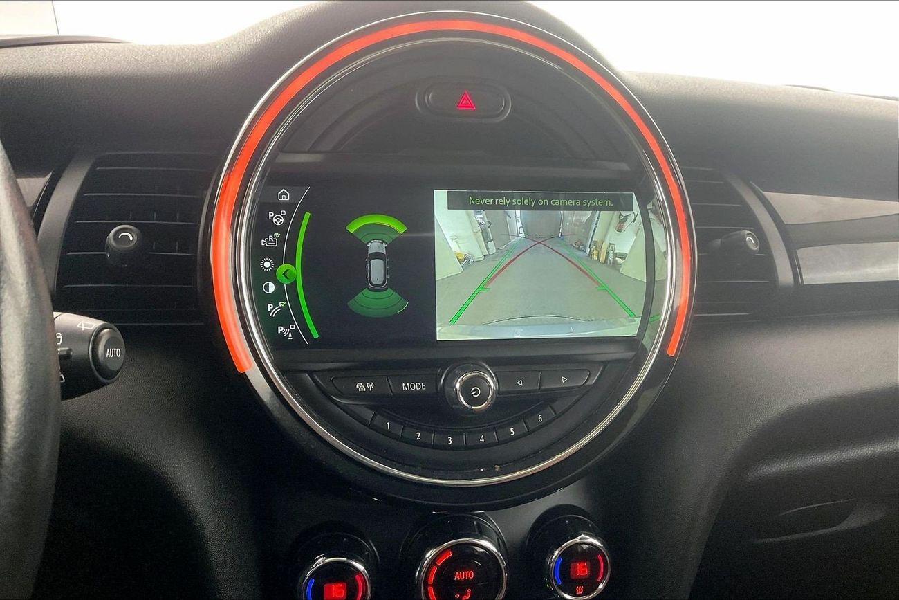 ميني كوبر إس Standard | National Day Celebration | شامل الضمان | 0 ﺪﻔﻋﺓ ﺃﻮﻟﻯ