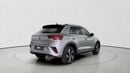 فولكس واجن T ROC R-LINE | شامل الضمان | 0 ﺪﻔﻋﺓ ﺃﻮﻟﻯ