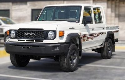 تويوتا لاند كروزر TOYOTA LAND CRUISER PICK 4.0L PETROL DOUBLE CAB A/T MY 2025