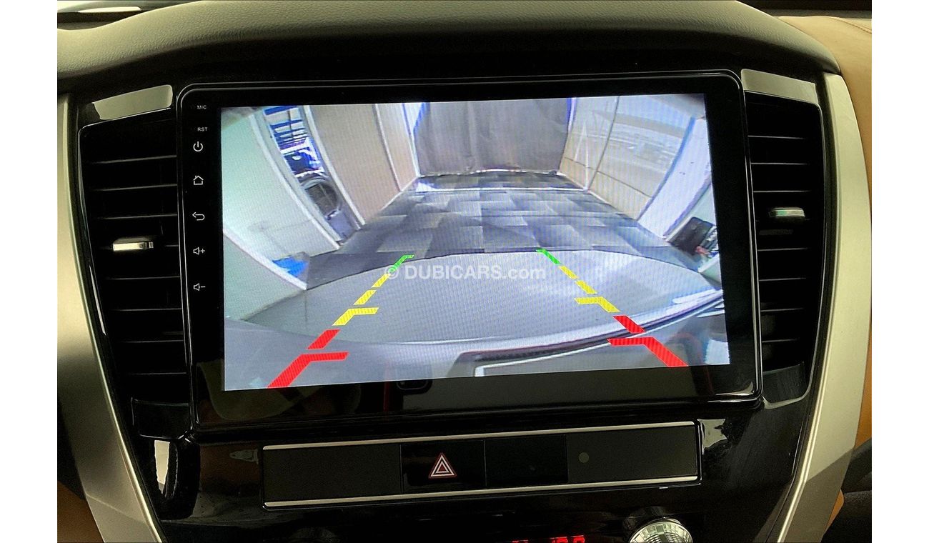 Mitsubishi Montero Signature