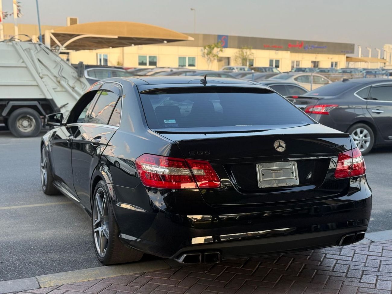 Mercedes-Benz E 63 AMG