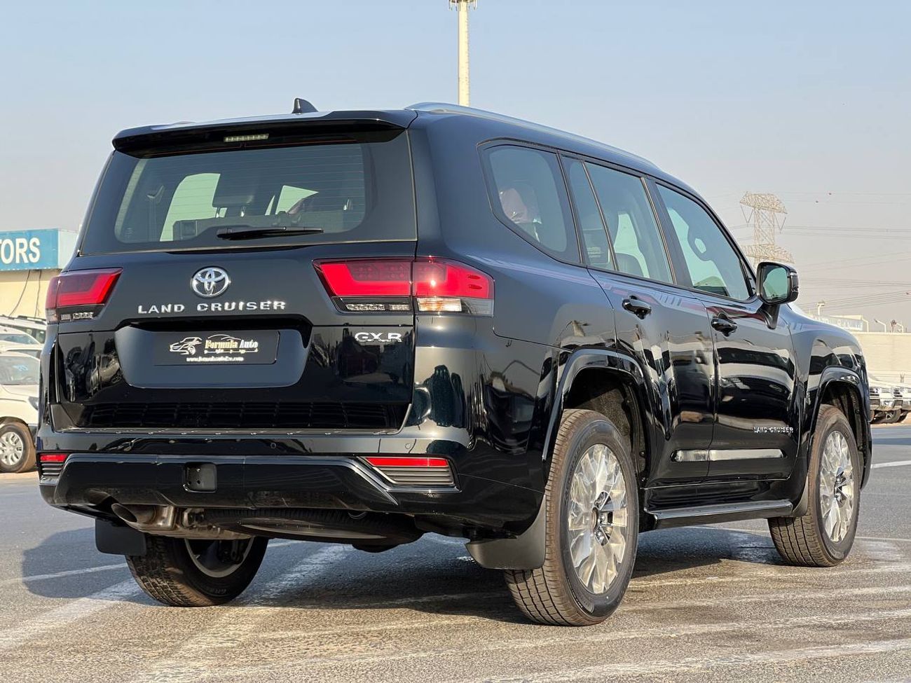 تويوتا لاند كروزر GXR 4.0L PTR A/T // 2026 // HIGH OPTION WITH POWER & LEATHER SEATS , COOLING SEATS , SUNROOF // SPEC