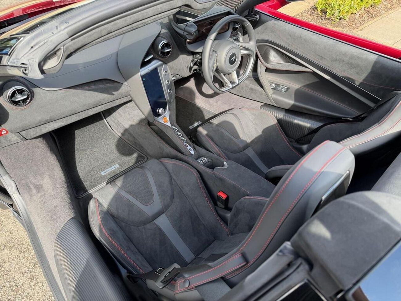 McLaren 750S Spider 4.0T V8 Spider SSG Euro 6 (s/s) 2dr (EXPORT ONLY) Right Hand Drive