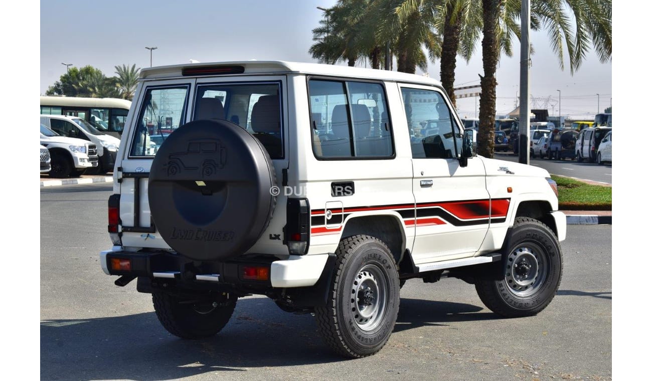 Toyota Land Cruiser 70 71 V6 4.0L MT (With Winch and Differential Lock)