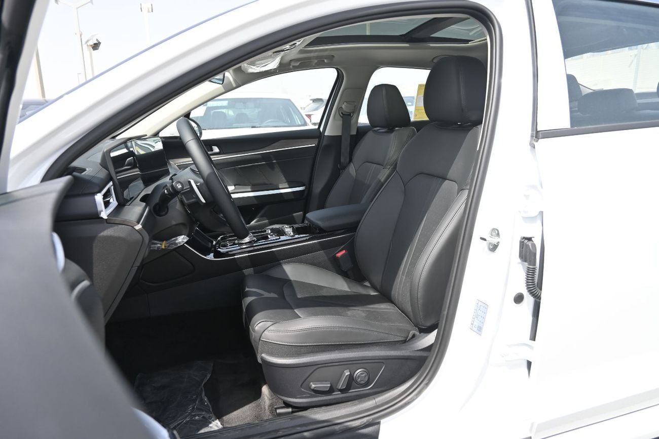 Kia K5 Kia K5 Premium 1.5L Turbo Petrol, Color White, Model 2025