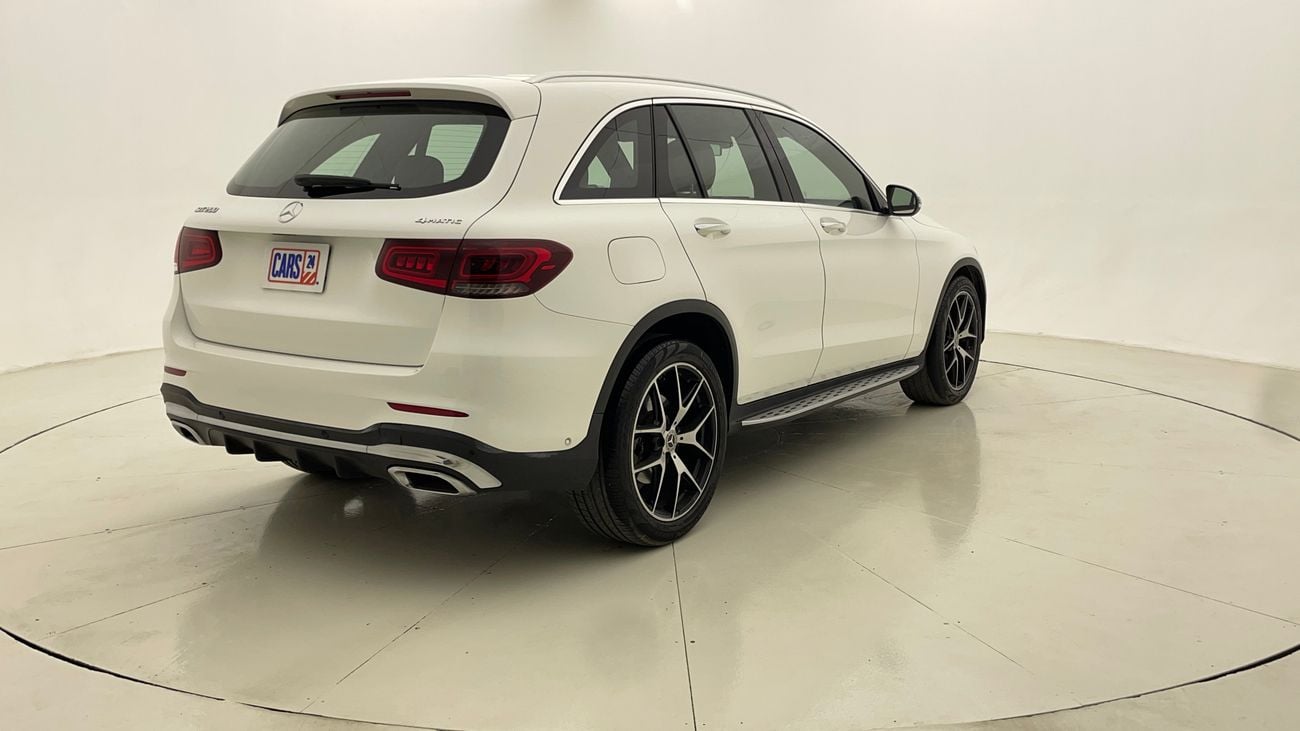 مرسيدس بنز GLC 200 AMG LINE 2 | بدون دفعة مقدمة | اختبار القيادة في المنزل