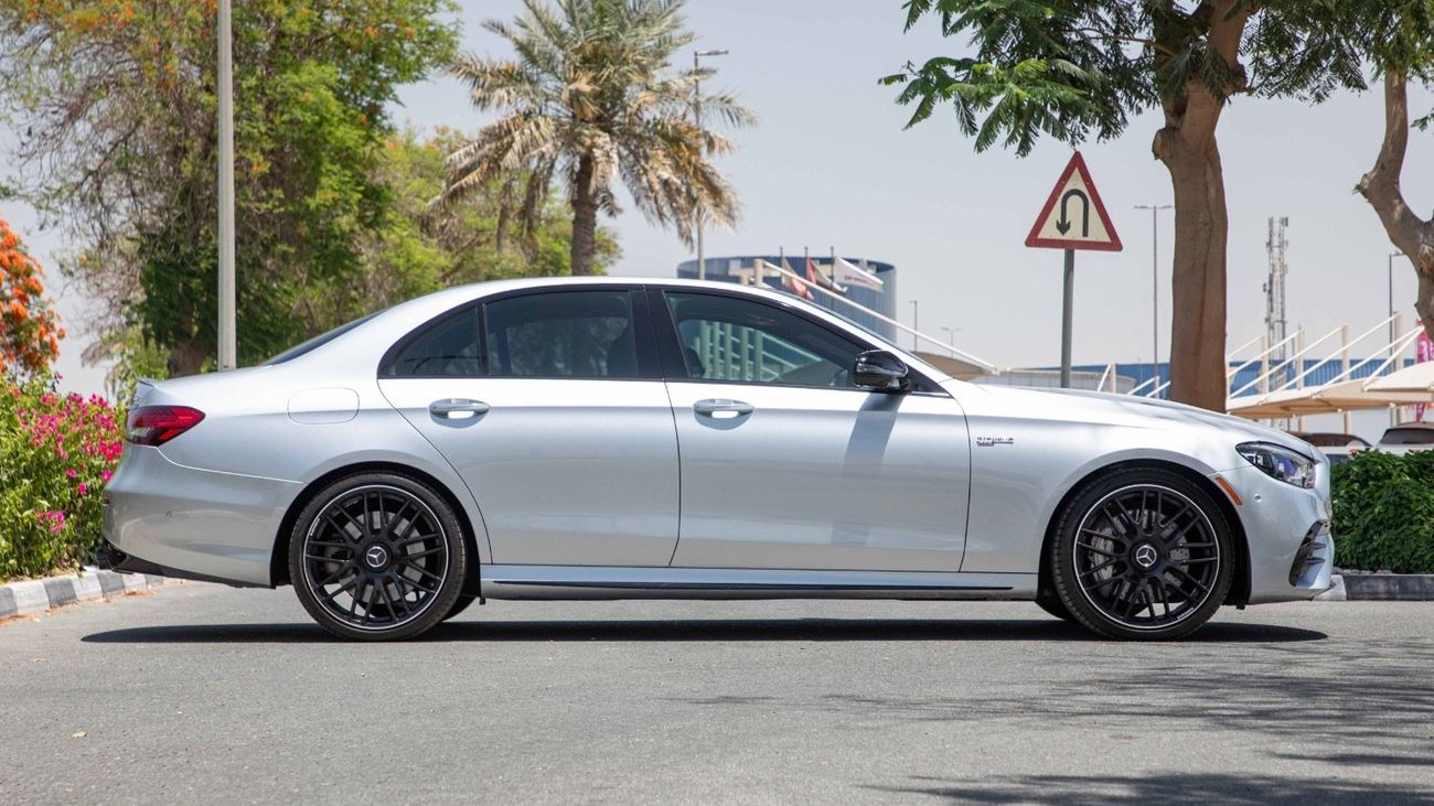 Mercedes Benz E53 Mercedes-Benz E53 AMG / 2022 / Canadian Clean Title /