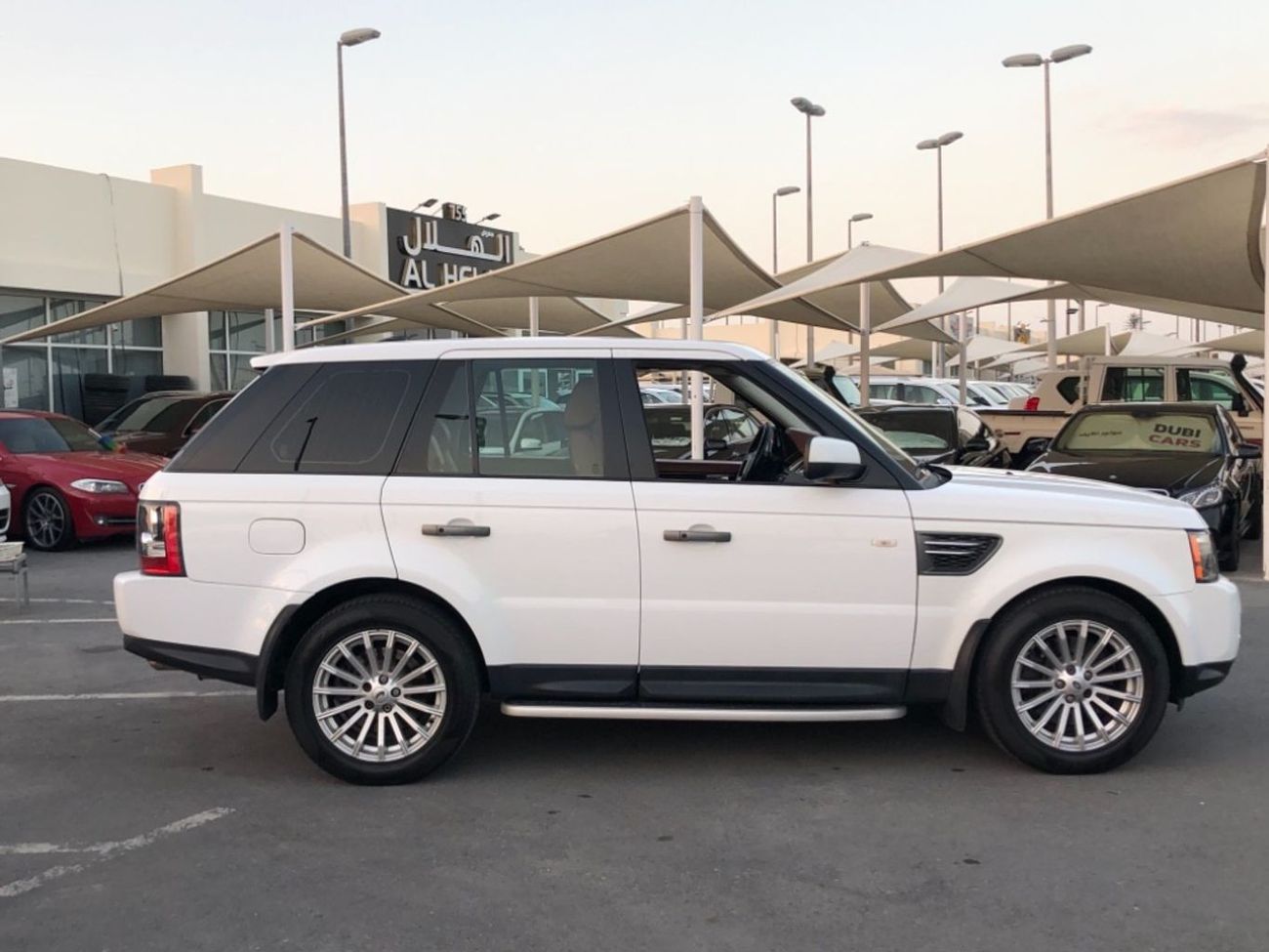 Land Rover Range Rover Sport Rang rover sport model 2011 GCC car prefect condition full option low mileage