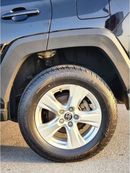 Toyota RAV4 Hybrid TOYOTA RAV4 XLE 2.5L