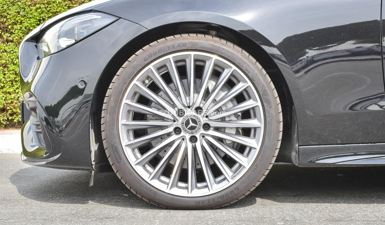 مرسيدس بنز C 300 4Matic