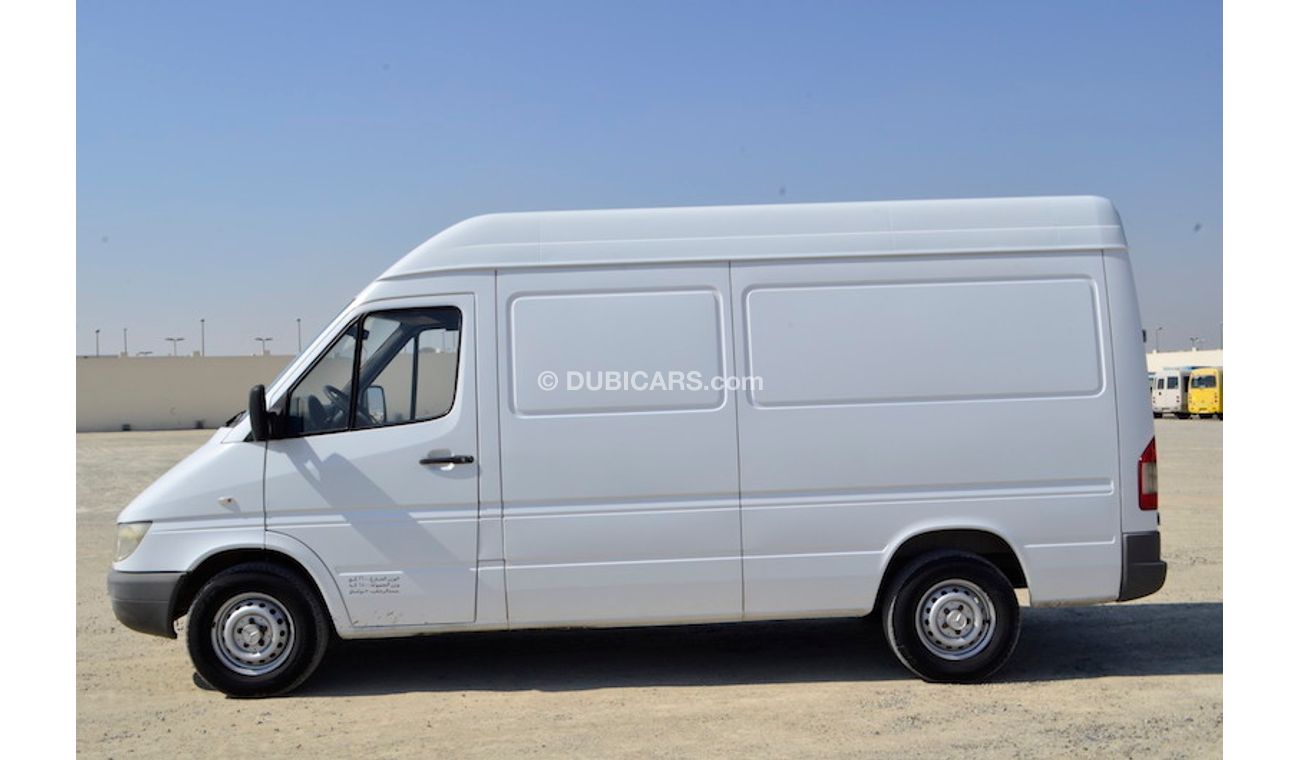 Mercedes-Benz Sprinter DELIVERY VAN GCC SPECS