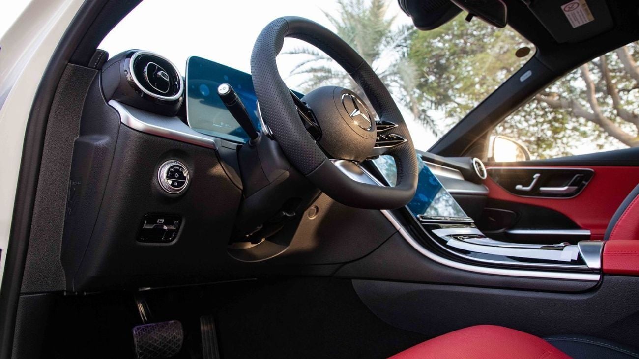 مرسيدس بنز C 200 L 2025 | For Local Registration +10%