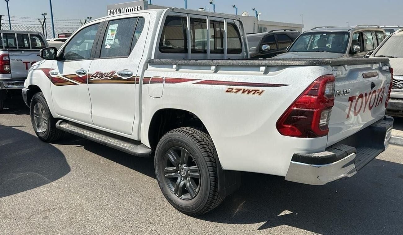 تويوتا هيلوكس TOYOTA HILUX SR5 2.7L AT 2026 WITHOUT PUSH START