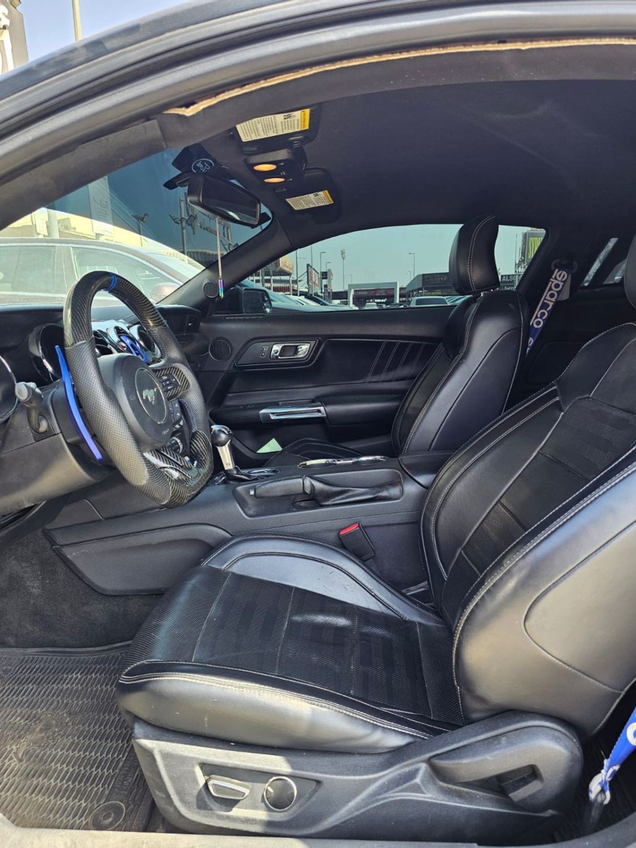 Ford Mustang GT Premium 5.0L V8