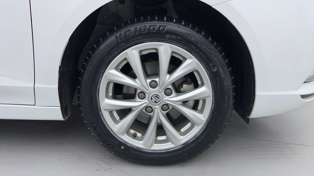 MG 5 STD 1.5 | Zero Down Payment | Free Home Test Drive