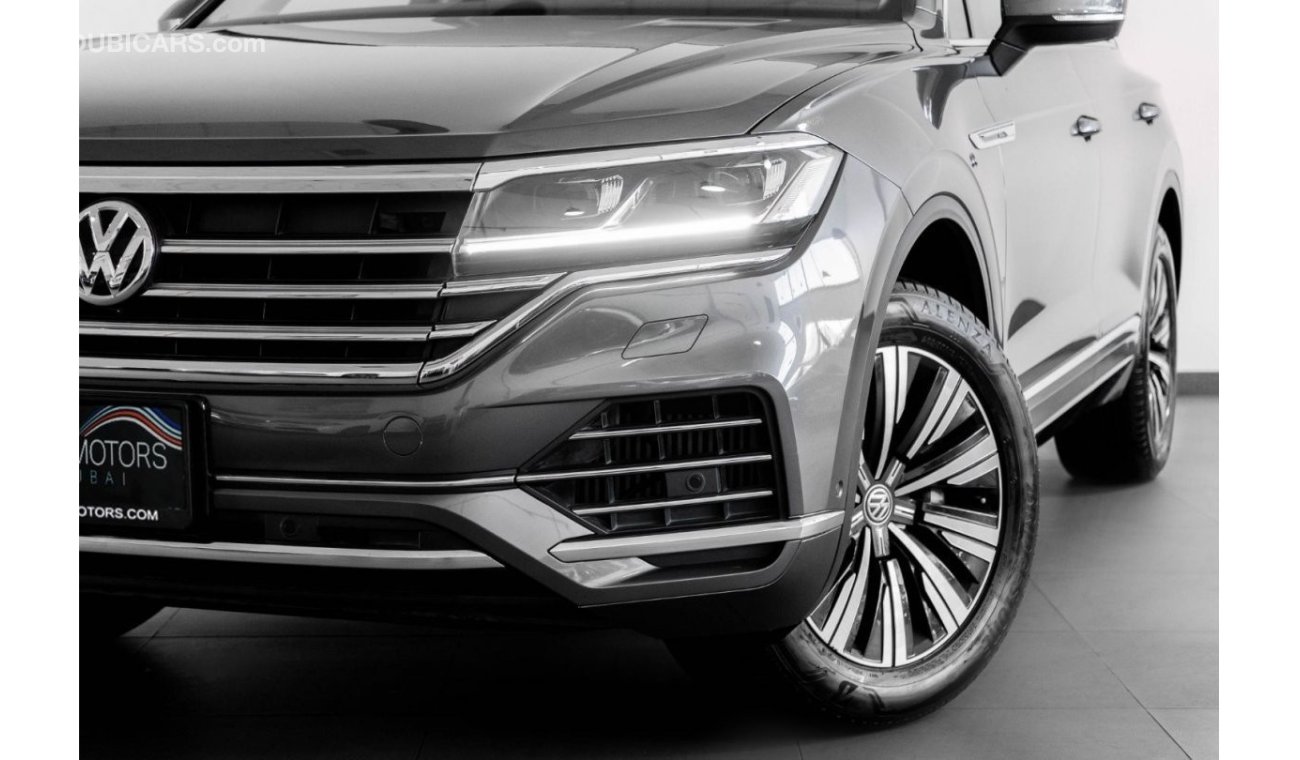 فولكس واجن تيجوان 2020 Volkswagen Touareg Atmosphere / Full Volkswagen Service History