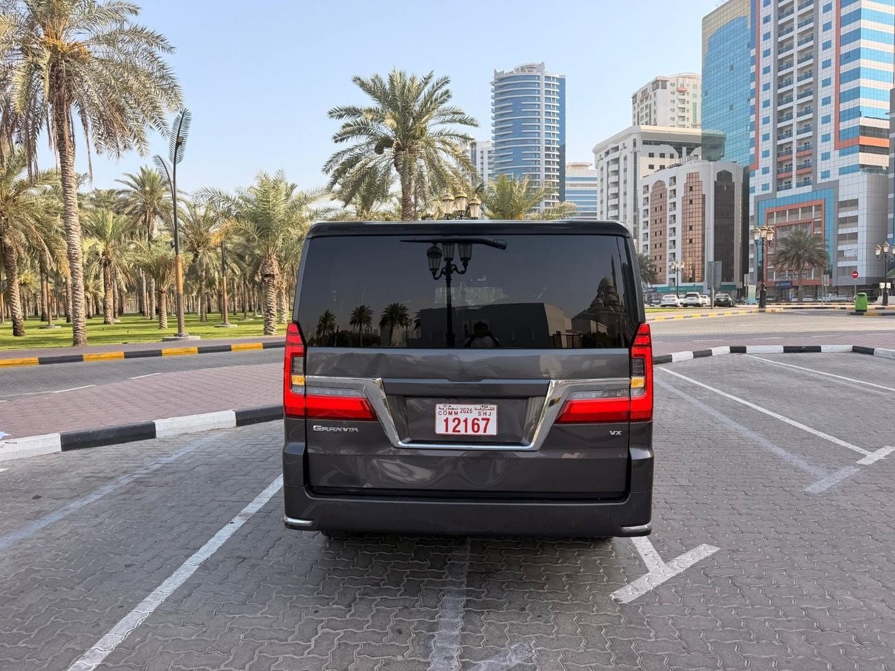 تويوتا جرافينا Right Hand Drive
