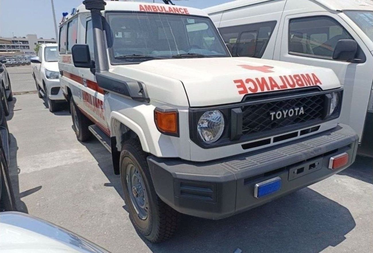 تويوتا لاند كروزر 70 LAND CRUISER LC78 4.2L AMBULANCE 2024