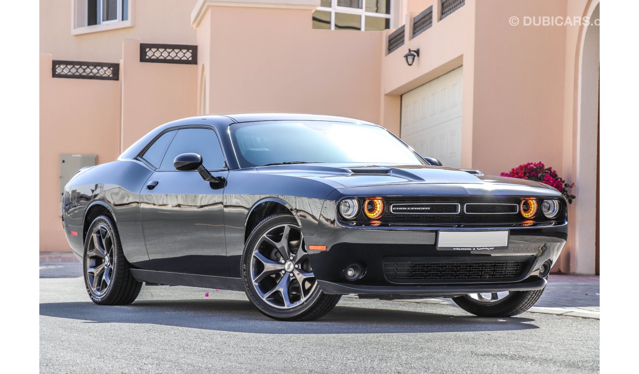 Dodge Challenger SXT Plus Black Edition 2018 GCC