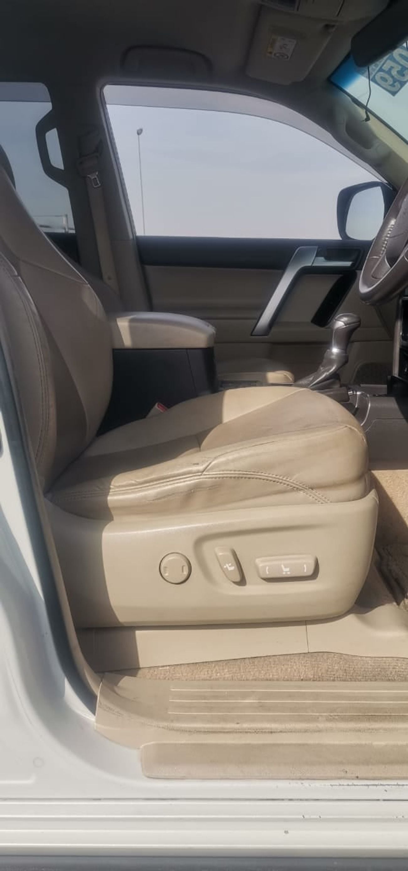 Toyota Prado TXL / 2.7L V4 PETROL / DVD + CAMERA / PWR WITH LEATHER SEATS / REAR A/C ( CODE # 3BA-TRJ150W)