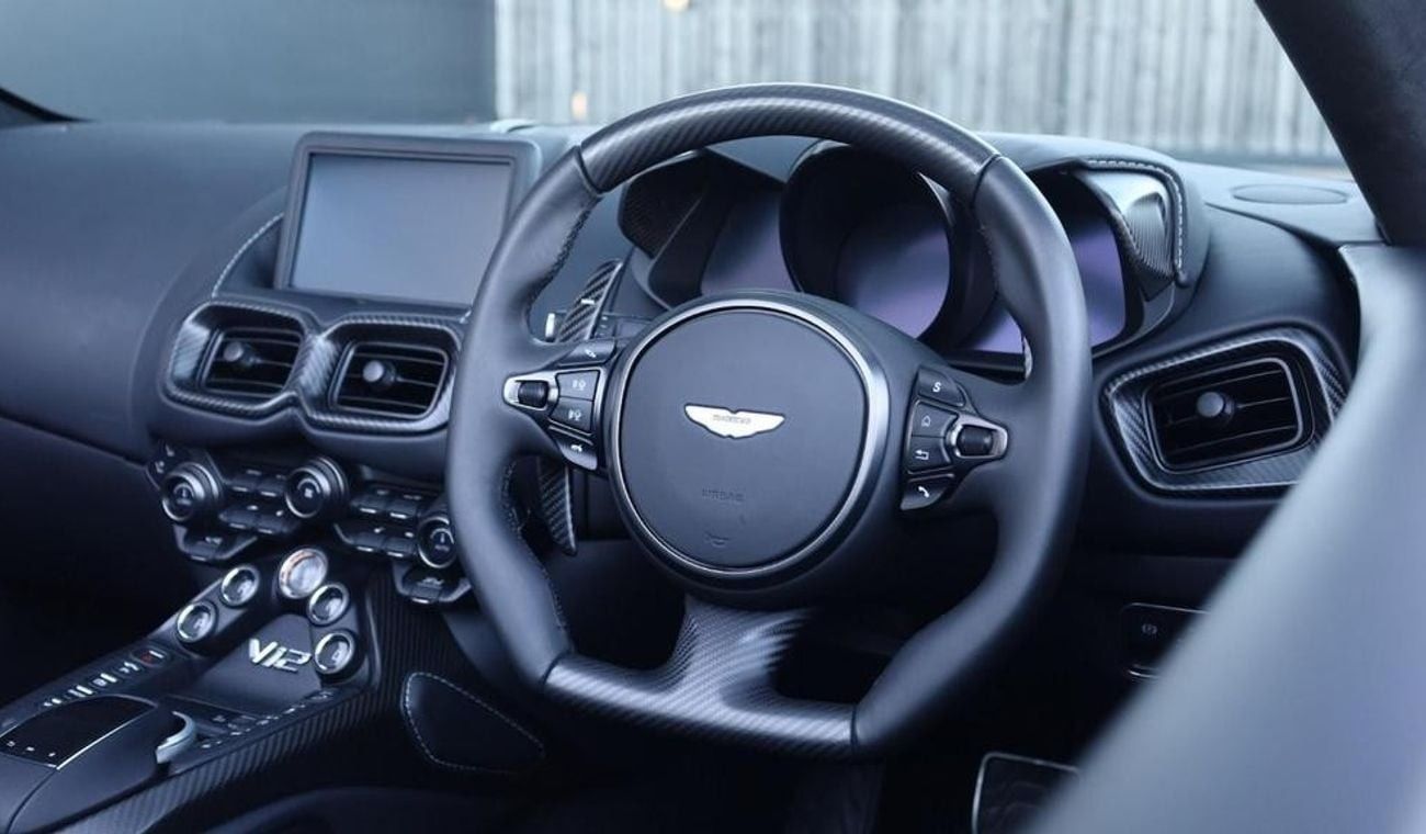 Aston Martin Vantage 2dr 5.2 RIGHT HAND DRIVE