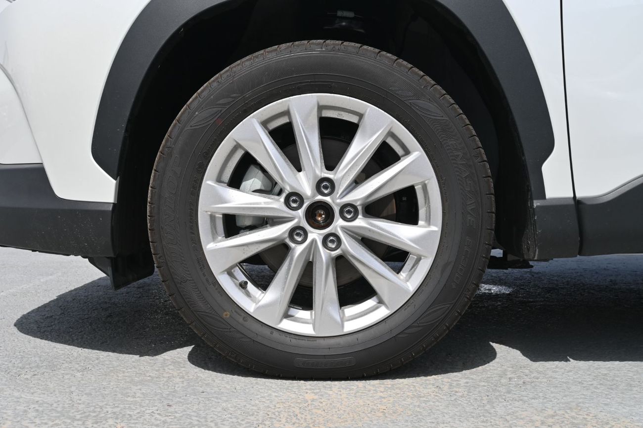 تويوتا كورولا كروس Toyota Corolla Cross 2.0L Hybrid, FWD Model 2025, Color White