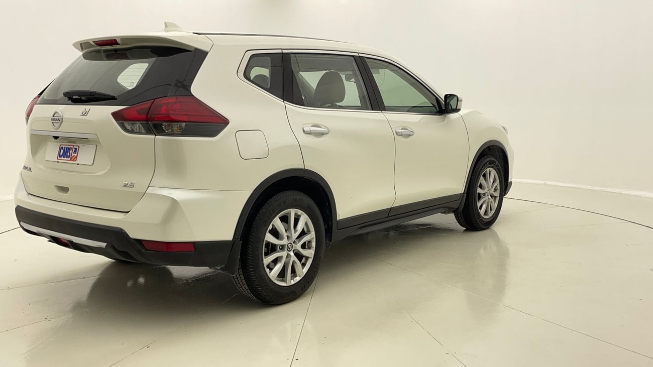 نيسان إكس تريل S 2.5 | بدون دفعة مقدمة | اختبار القيادة في المنزل