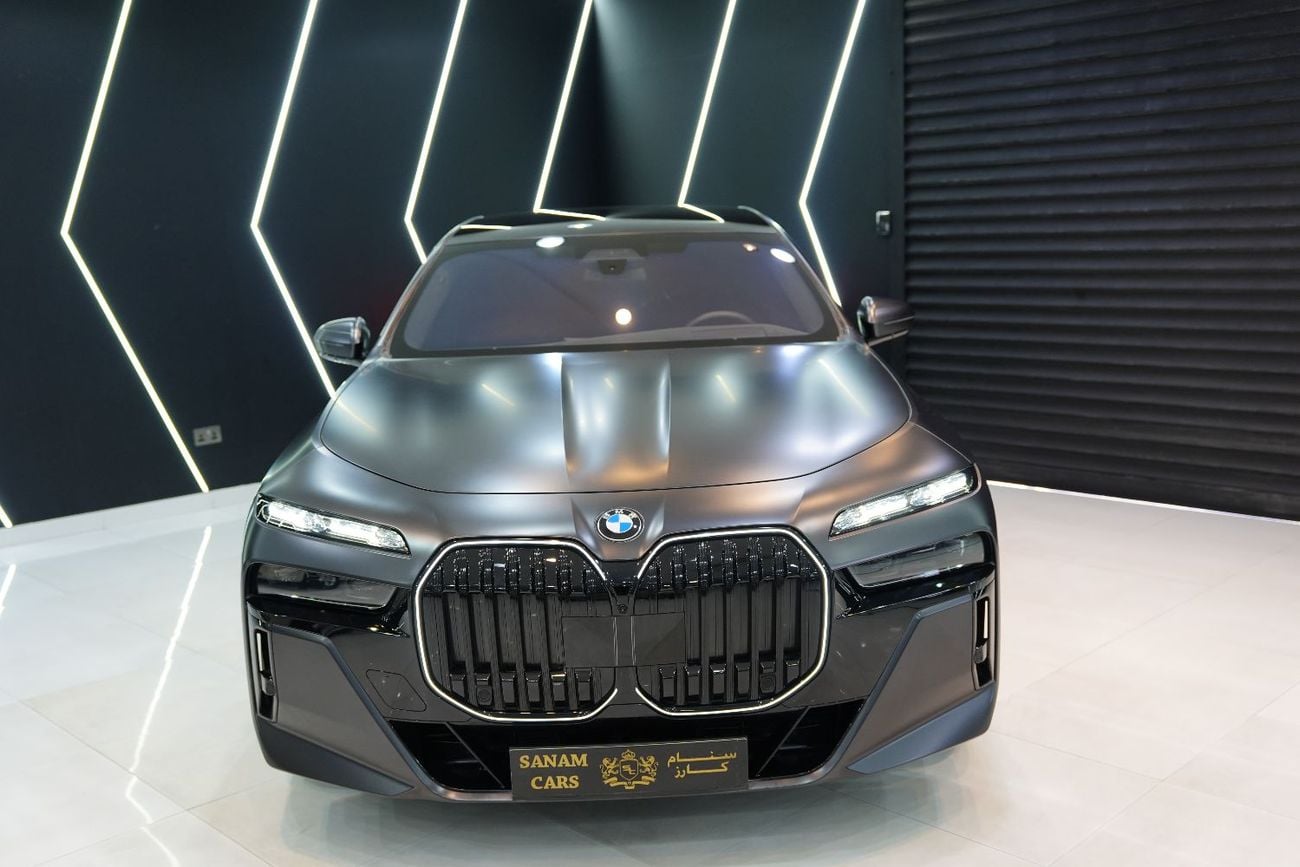 BMW 740i Shadowline Exterior Pack, Executive Lounge, Theater Screen, AGMC Warr + Serv!!