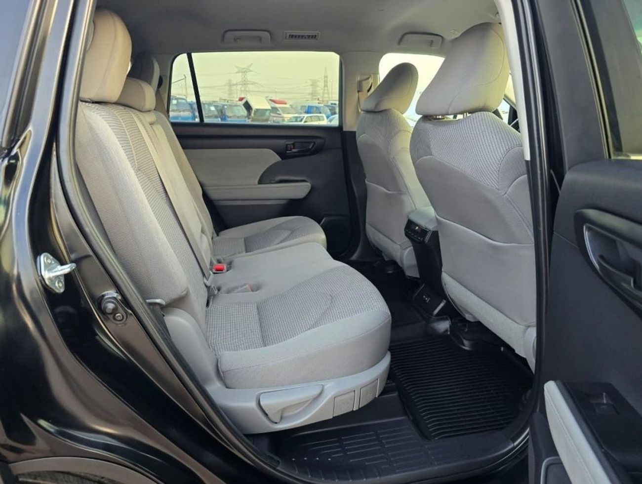 تويوتا هايلاندر LE AWD