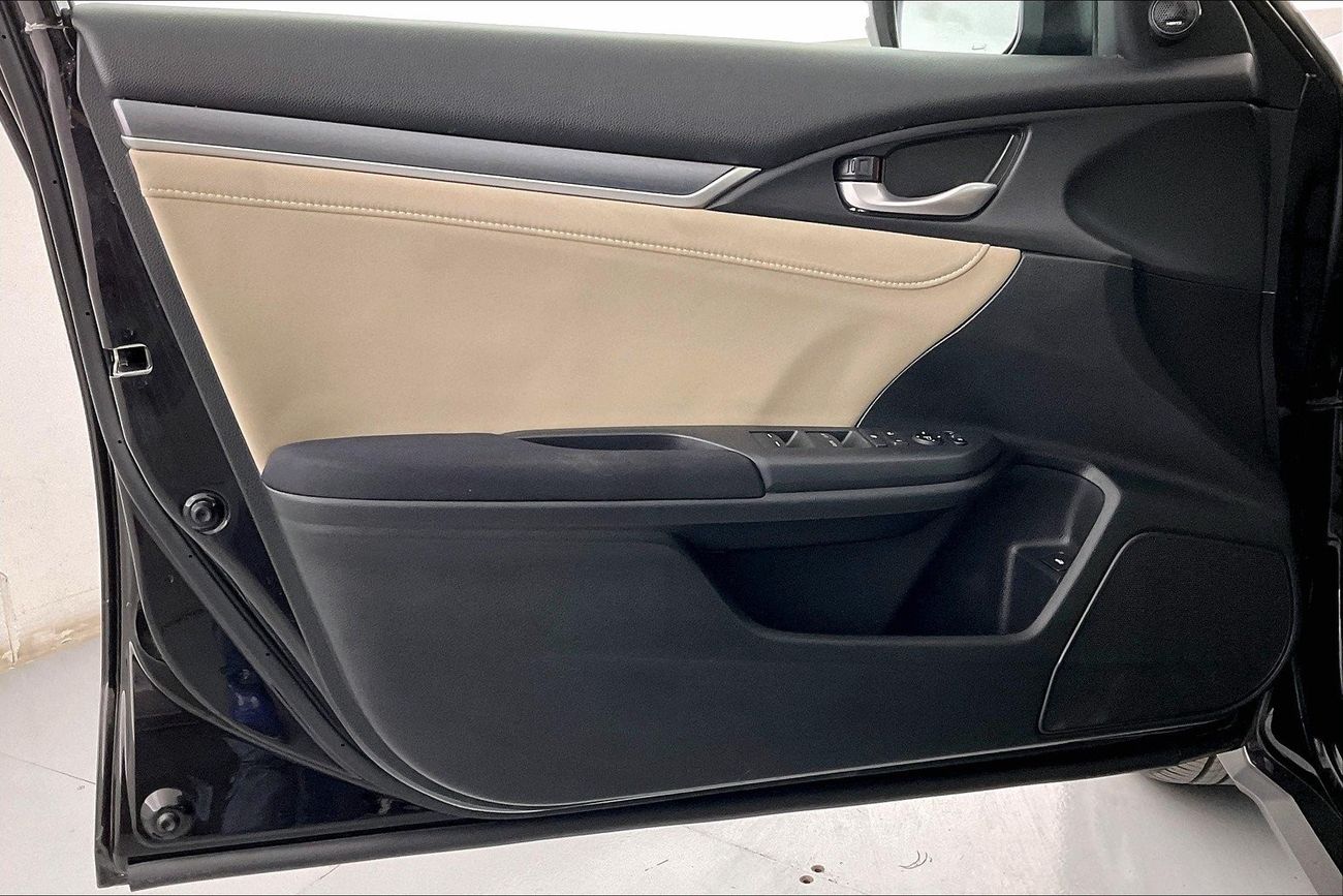 تويوتا إف جي كروزر GXR | ضمان مجاني لمدة عام | 0 دفعة أولى